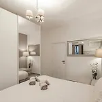 Trilocale Navigli Appartement