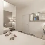 Appartement Trilocale Navigli Milaan